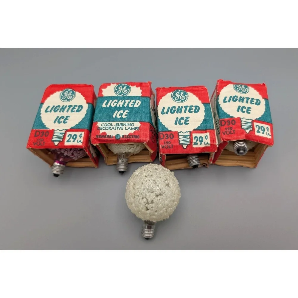 Lot Of 5 Vintage GE Lighted Ice‎ Bulbs Red/White Christmas Light Frosted Sugared